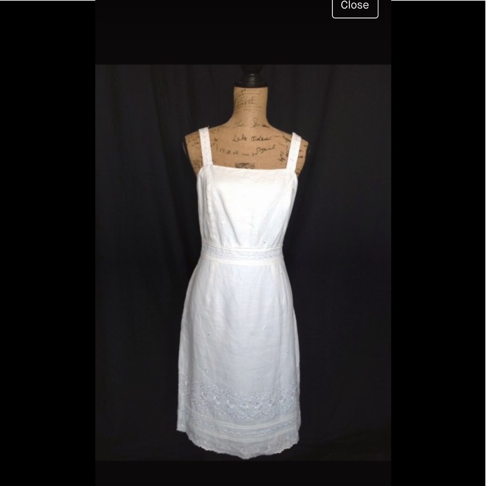 Whit dress